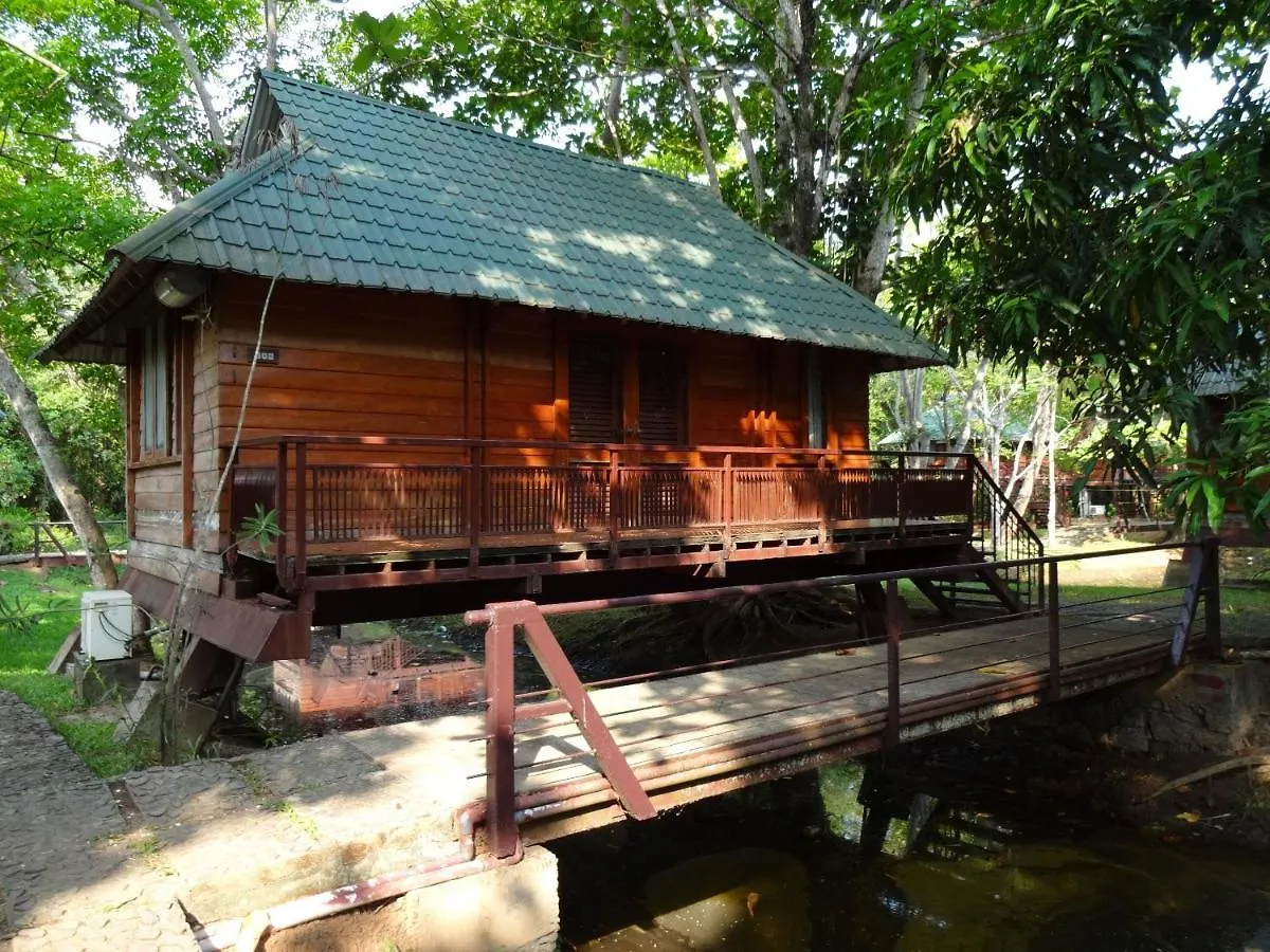 Water Scapes Hotel Kumarakom Resort