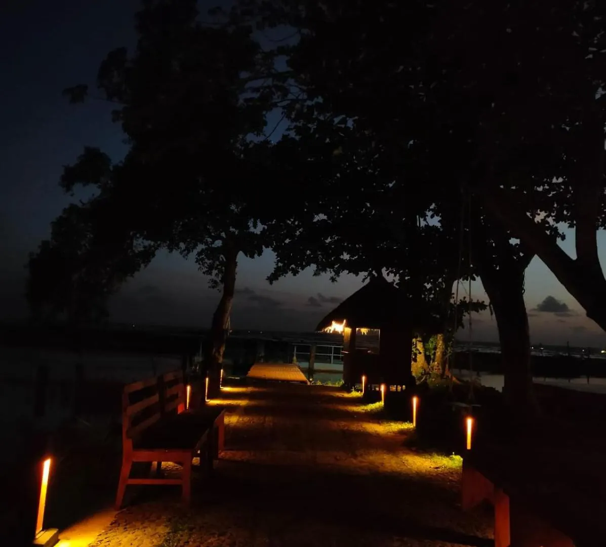 **** Resort Water Scapes Hotel Kumarakom India